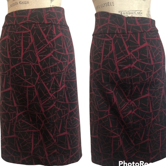 3 for $55💕NWT GRACE SYMMETRY PENCIL SKIRT - Picture 1 of 6
